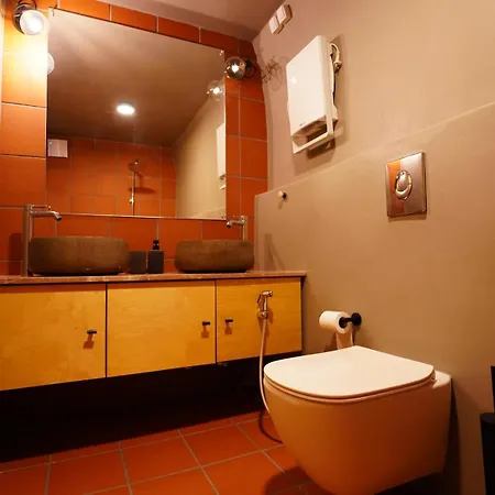 Apartamento Kirkinezi